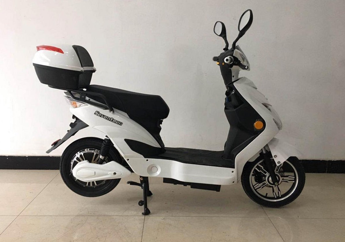 SEVENTEEN 250W - Electric motorcycle without registration