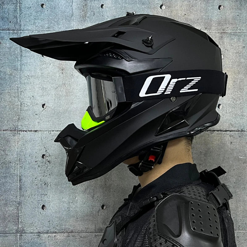 LVS Profesional - Casco cruzado