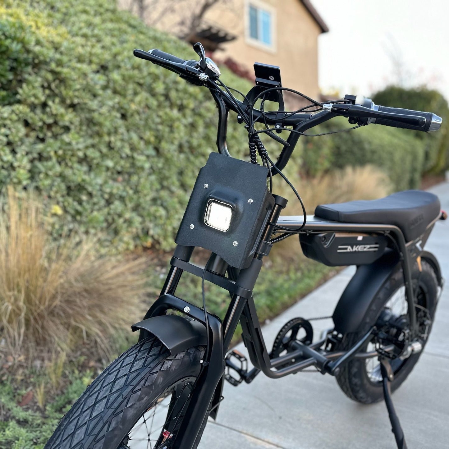 AKEZ – ZX E-Bike 